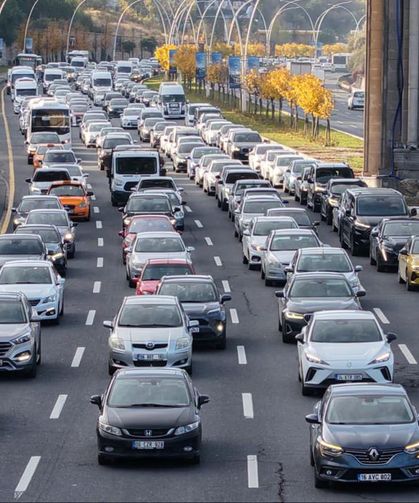 Benzine Büyük İndirim Geliyor: Fiyatlar Düşüyor
