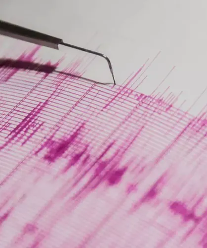 Van Tuşba’da 4.6 Büyüklüğünde Deprem Korkuttu