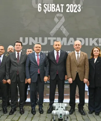 6 Şubat Deprem Şehitleri Trabzon’da Anıldı