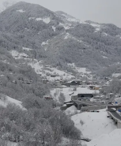 Zigana Dağı Kar Yağışıyla Beyaza Büründü Manzara Büyüledi