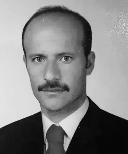 Araklı’da Sevilen Muhtar Muzaffer Saral Hayatını Kaybetti