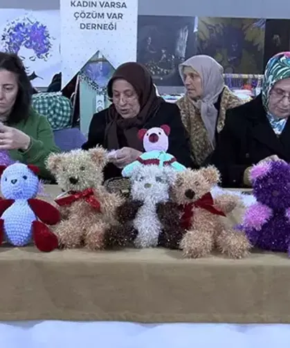 Trabzon’da Kadınlar Hastanedeki Çocuklar İçin Ayıcık Örüyor