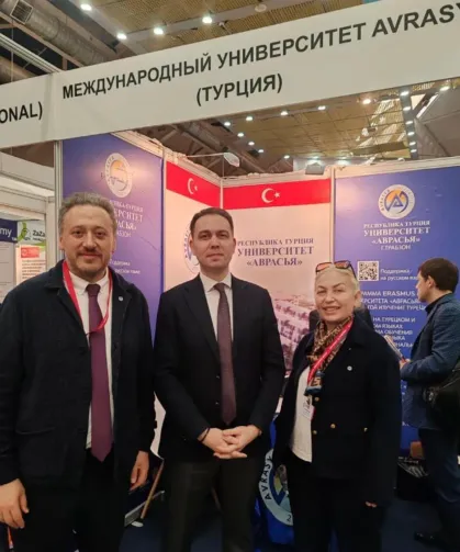Avrasya Üniversitesi Moskova Eğitim Fuarına Katıldı