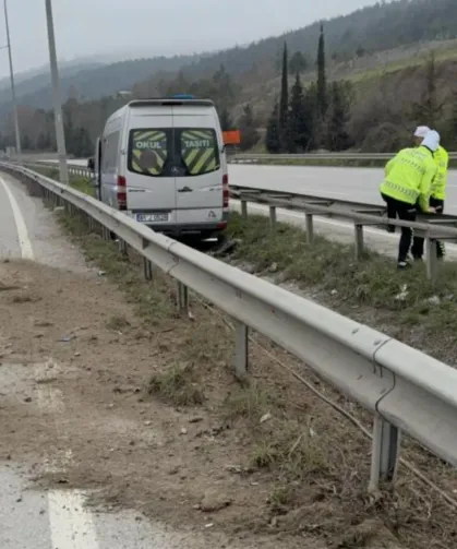 Trabzon Samsun Minibüs Kazasında 4 Kişi Yaralandı
