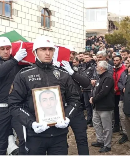 Trabzon’da Görevli Polis Memuruna Hüzünlü Veda