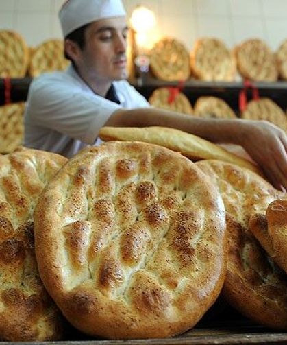 Trabzon’da Ramazan Pidesi 6 Saatte Sofralara Ulaşıyor