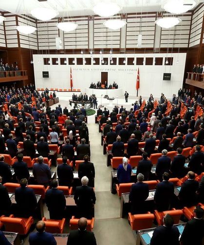 TBMM’den Doğum İzni Ve Sosyal Medyaya Yeni Düzenleme