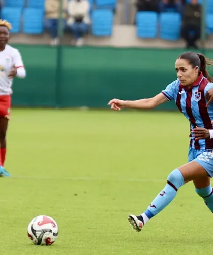 Trabzonspor Kadın Takımı Amed'i 2-0 Yendi