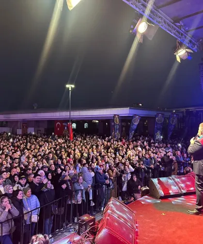 Ankara Trabzon Günlerinde Horon Coşkusu Zirve Yaptı