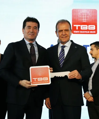 Başkan Kaya TBB Hibesi İş Makinesini Teslim Aldı