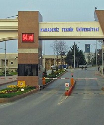 KTÜ’den Tartışılan Tebrik Paylaşımlarına Açıklama