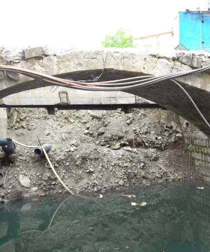 Rize’de Tarihi Köprü Çalışması Esnafı Zora Soktu