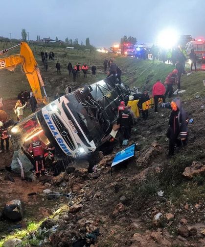 Malatya’da Otobüs Kazası 4 Kişi Hayatını Kaybetti