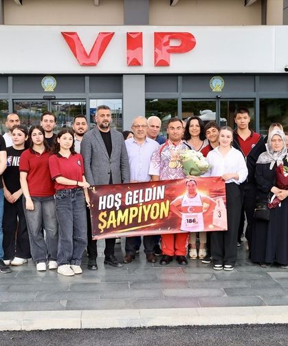 Trabzonlu Abdullah İnan'dan 7 Madalyalık Başarı
