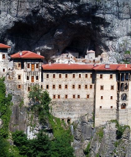 Sümela Manastırı 8 Gün Süreyle Ziyarete Kapatılacak