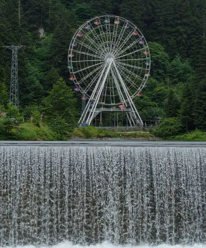 Uzungöl’de 40 Metreden Eşsiz Manzara Keyfi
