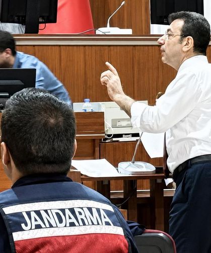 İBB Davasında İmamoğlu İle Mahkeme Arasında Gerginlik