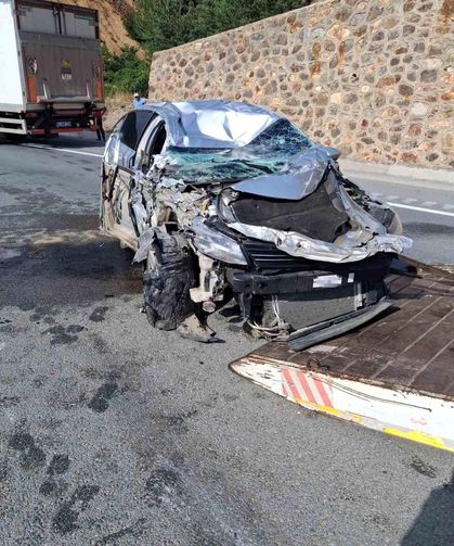 Gümüşhane-Trabzon Yolunda Kaza: 1 Yaralı