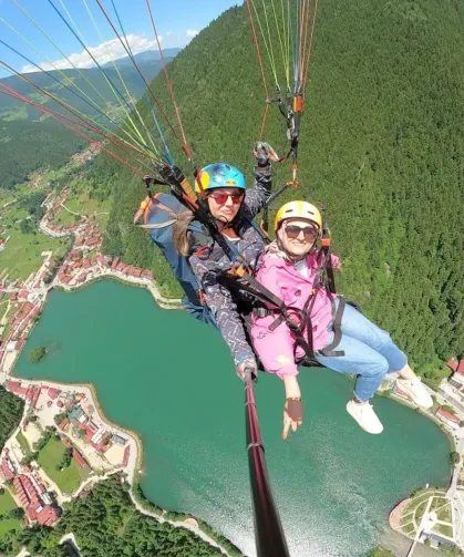 Uzungöl’de Yamaç Paraşütü Sezonu Başladı