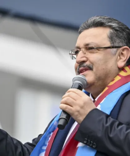 Başkan Genç'ten Yol Ve Trabzonspor Mesajı