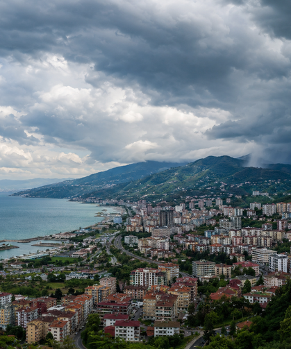 Trabzon'da Öğleden Sonra Sağanak Bekleniyor
