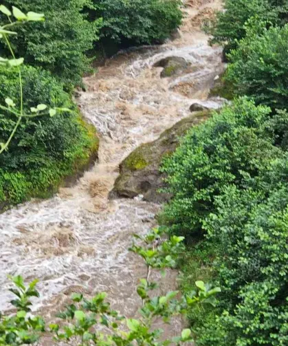 Giresun'da Sel: Anne ve İki Kızı Kayıp