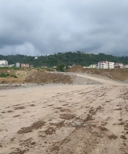 Arsin Yatırım Adası’nda Tahkimat Çalışmaları Başladı