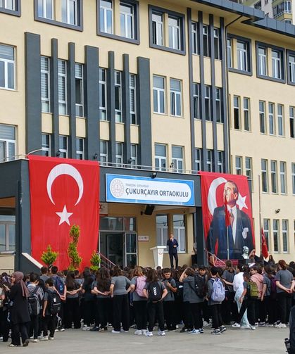 Trabzon’da Yeni Eğitim Yılının İlk Zili Çaldı