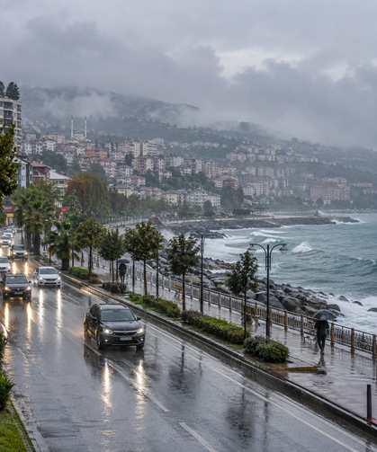 Trabzon’da Sağanak Alarmı: Meteoroloji Uyardı