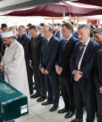 Şeref Malkoç’un Acı Günü: Dayısı Son Yolculuğuna Uğurlandı
