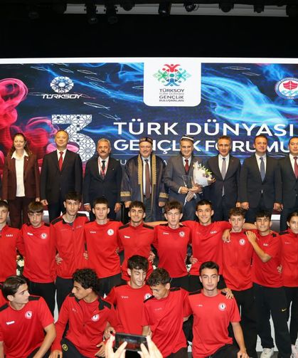 Türk Dünyası Gençlik Buluşması Trabzon’da Başladı