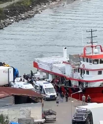 Trabzon Açıklarında Balıkçı Teknesinde Kaza: 4 Yaralı