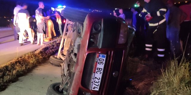 Samsun'da hafif ticari aracın şarampole devrildiği kazada 7 kişi yaralandı
