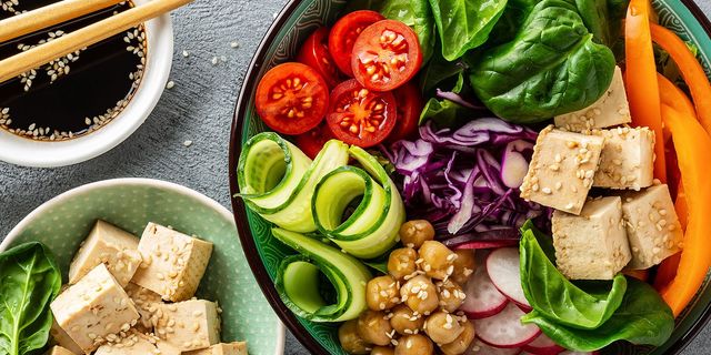 Vegan Diyeti: Yeni Başlayanlar İçin Eksiksiz Bir Kılavuz