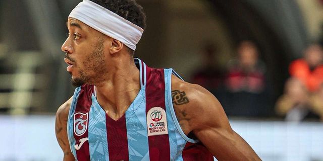 Marcquise Reed Karşıyaka Deplasmanında Yıldızlaştı