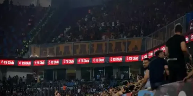 Galatasaray Taraftarı Trabzon Deplasmanı Biletlerini Tüketti