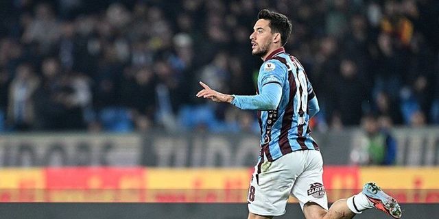 Umut Nayir Trabzonspor Formasıyla İlk Golünü Attı