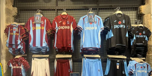 Trabzonspor Taraftarından Yeni Formalara Tam Not