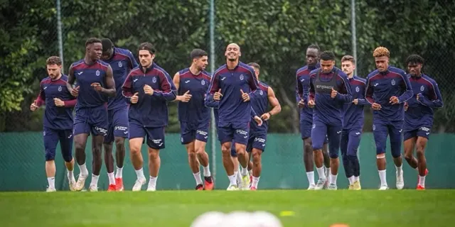 Trabzonspor Galatasaray Karşısında Tarih Peşinde