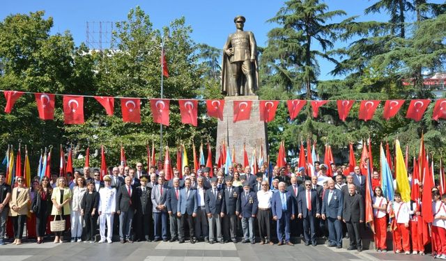 Atatürk'ün Trabzon'a gelişinin 99'uncu yıl dönümü kutlandı