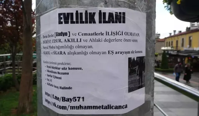 Trabzon'da sokak direğine ilginç evlilik ilanı asıldı