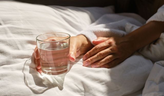 Yeterince Su İçmemek Uykuyu Etkiler mi?