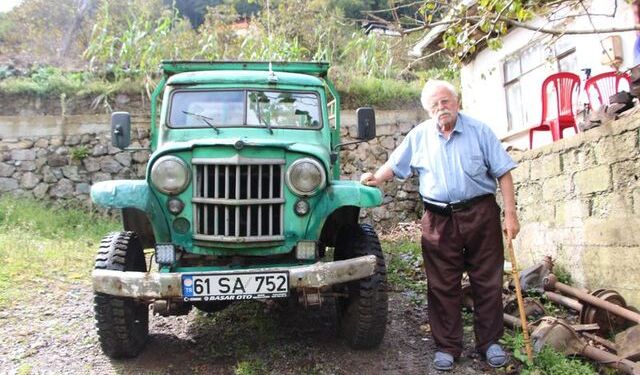 Trabzon'da 83 yaşındaki emekli şoför, 70 yaşındaki kamyonetine gözü gibi bakıyor