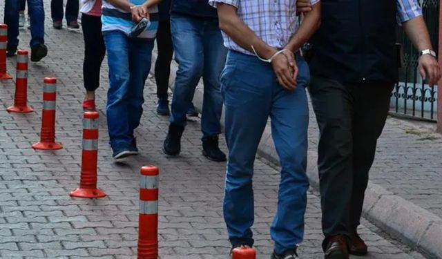 Trabzon'da Asayiş Uygulamalarında Aranan Şahıslar Yakalandı