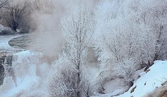 Bayburt Buz Kesti: Soğuk Hava ve Sis Etkili Oluyor