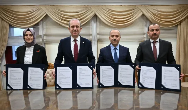 Trabzon'da "Filistin Hafızasında Genç İzler" Projesi İçin İmzalar Atıldı