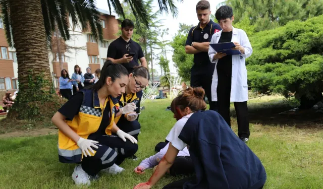 Trabzon'da Mezuniyet Öncesi Tatbikat Heyecanı
