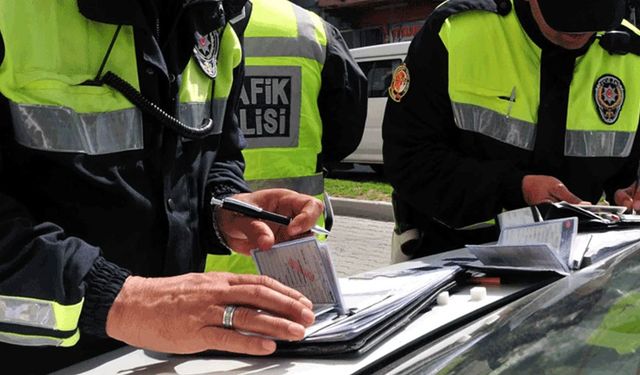 Trafikte Sıkı Denetim: 102 Binden Fazla Sürücüye Alkolden İşlem