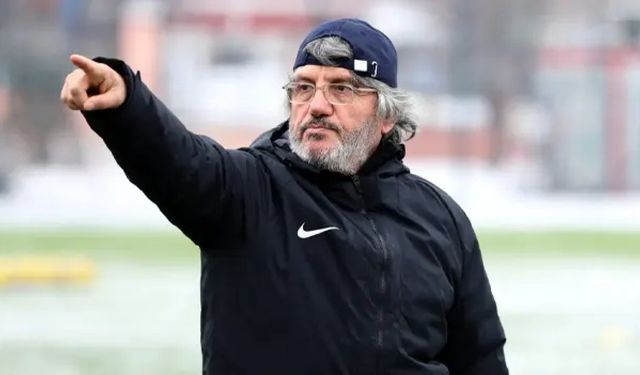 Mustafa Reşit Akçay 2. Lig Ekibine Gidiyor