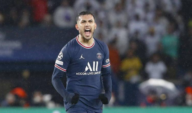 Trabzonspor Taraftarından Yıldız Futbolcuya Binlerce Mesaj
